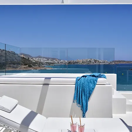 The Island Concept Luxury Boutique Heated Pool מלון Ágios Nikólaos