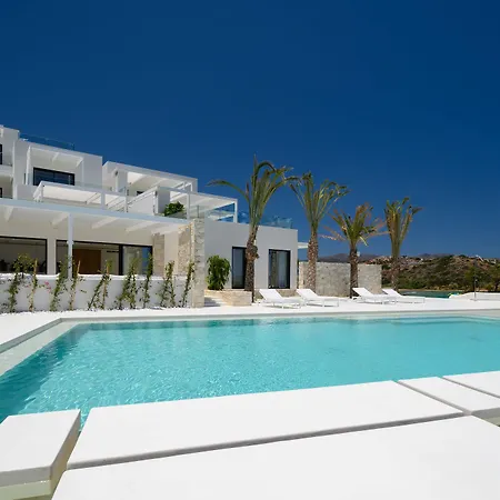 מלון The Island Concept Luxury Boutique Heated Pool Ágios Nikólaos
